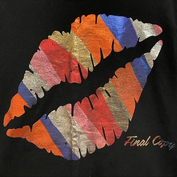 Rainbow Lips Final Copy Size Small Black Crew Neck Tee - Picture 2 of 3